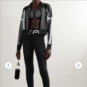 Nike Fly Knit Sports Bra